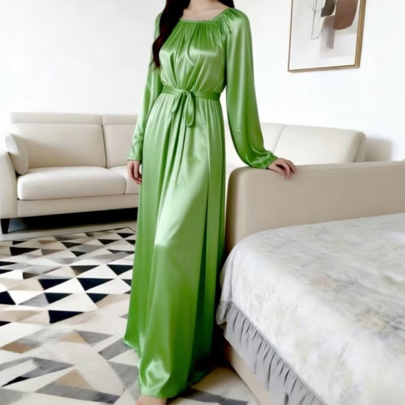 Глянцевый шелковый халат с поя – обзор и цена Robe Silk Women
